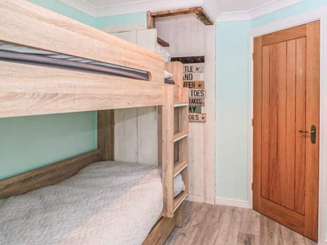 Bunk bedroom | Whitby Sands, Whitby