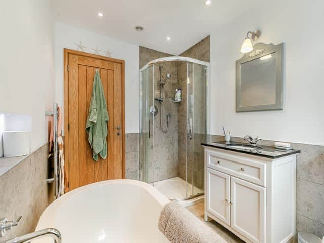 Bathroom | Myrtle Cottage, St Just-in-Roseland, near St Mawes