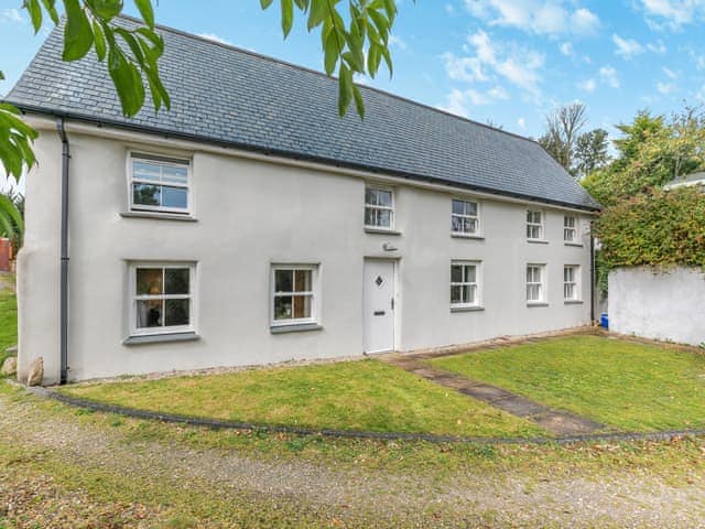 Exterior | Myrtle Cottage, St Just-in-Roseland, near St Mawes