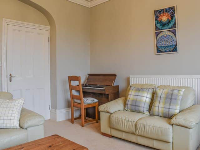 Living room/dining room | Lakeland Villa, Bowness-on-Windermere