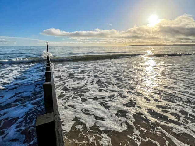 Surrounding area | Cassel Sands, Bournemouth