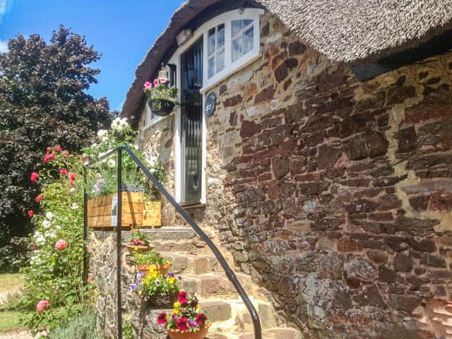 Exterior | Granary Cottage, Cockington, near Torquay