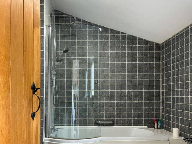 Bathroom | Ravenscliffe, Ashbourne