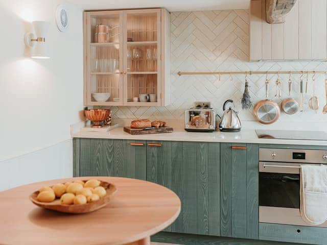 Kitchen/diner | The Old Stables - Tenterden Retreats, Tenterden