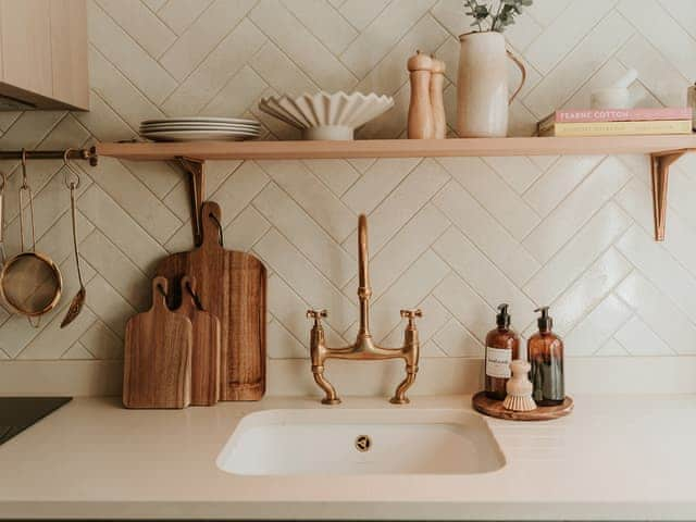 Kitchen | The Old Stables - Tenterden Retreats, Tenterden