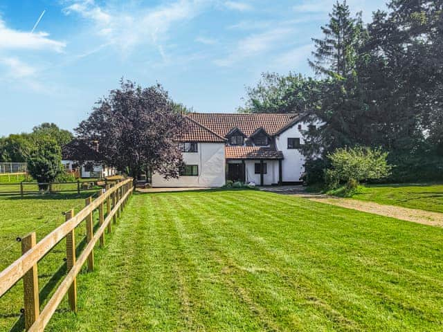 Exterior | Prince Of Wales Lodge, Stow Bedon, near Attleborough