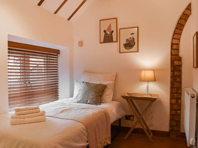 Twin bedroom | The Barn, Edleston, near Nantwich