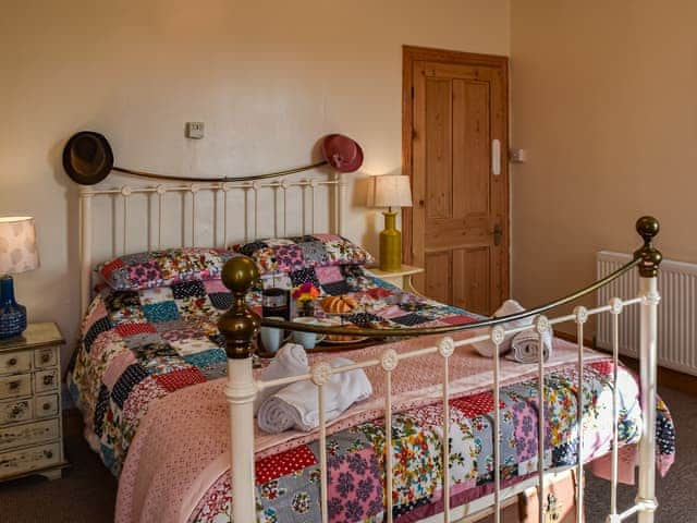 Kingsize bedroom | St Judes, Mundesley, near North Walsham