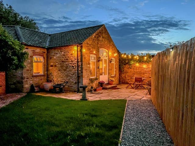 Exterior | Hutton Mount Retreats - Himba Cottage - Hutton Mount Retreats , Ripon