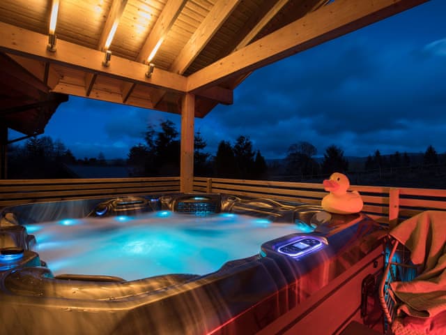 Hot tub | Herdwick Lodge - Artlegarth Lodges, Ravenstonedale, near Kirkby Stephen