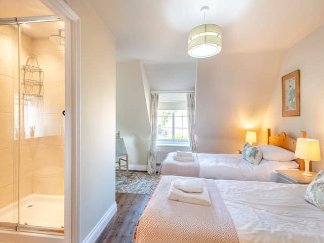 Twin bedroom | York Cottage, Thornham, near Hunstanton