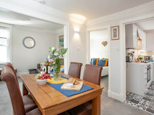 Living area | Captains Lockyer, Kingswear, near Dartmouth