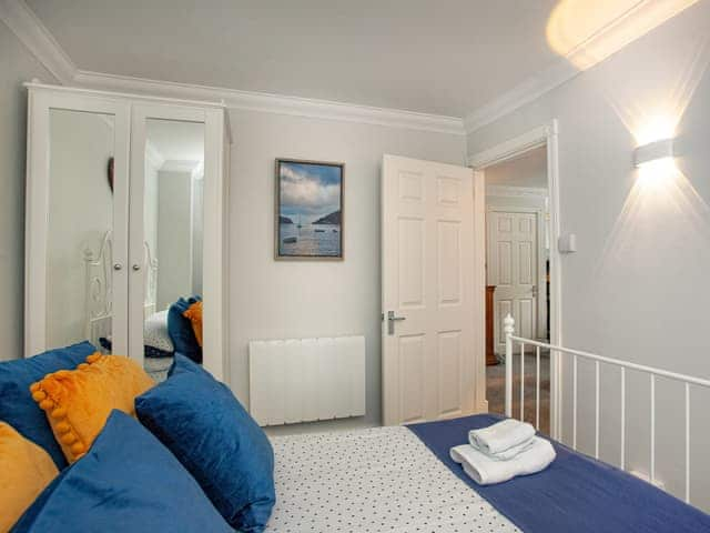 Double bedroom | Captains Lockyer, Kingswear, near Dartmouth