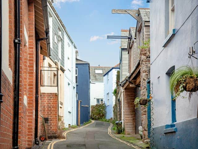 Driveway | Captains Lockyer, Kingswear, near Dartmouth