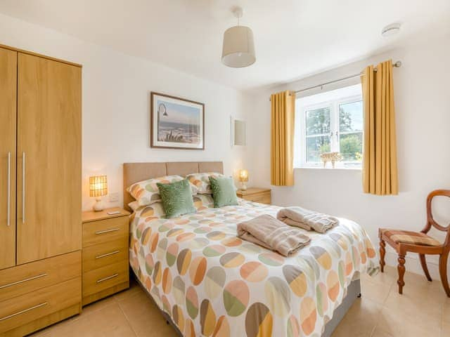 Double bedroom | Pitch Back - Hewish Mill Retreats, Hewish