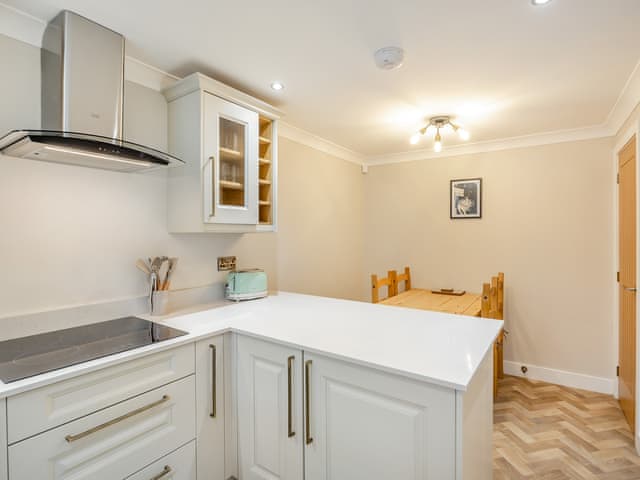 Kitchen | Royal Oak Cottages- The Malt House - Royal Oak Cottages, Wainfleet, near Skegness