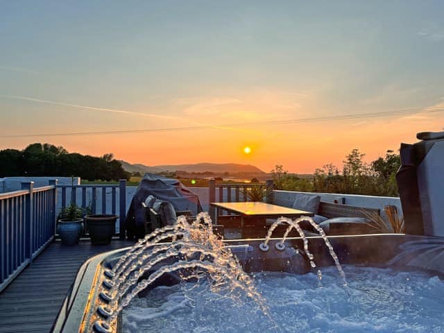 Hot tub | Headland Heights - Blue Anchor House, Blue Anchor, near Minehead