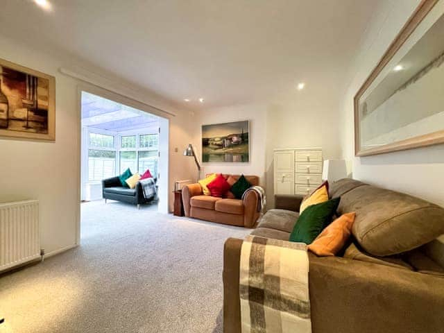 Living room | Downsview Cottage - Downsview, Wick, near Littlehampton