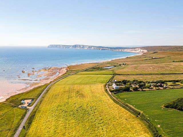 Setting | Dapple Cottage - Brook Farmhouse Cottages, Brook, near Brighstone