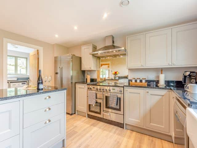 Kitchen | Property 4 - Rew Farm Barns, Ventnor