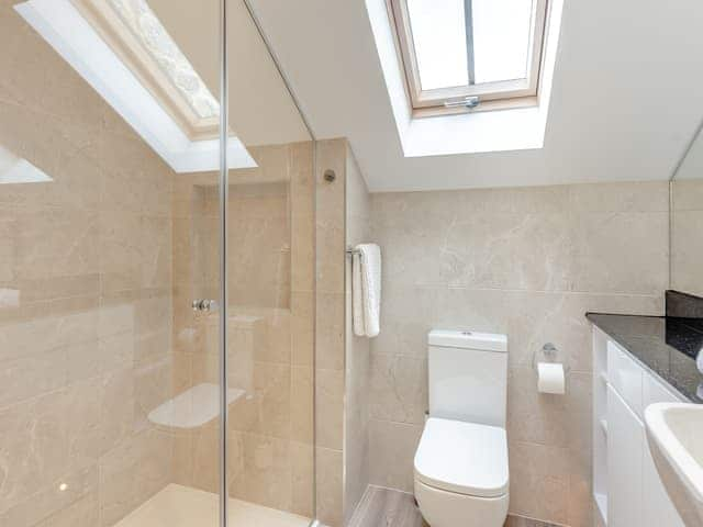 Bathroom | Property 3 - Rew Farm Barns, Ventnor