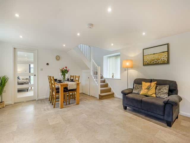 Living room | Brook House Barn- Foxglove - Brook House Barn, Whitby