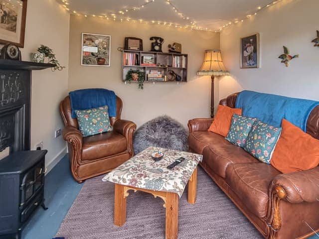Garden room | Duck Cottage, Tholthorpe, near York