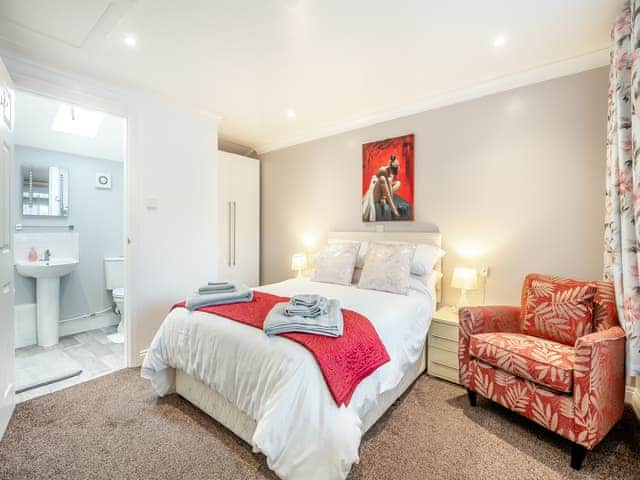 Double bedroom | Cwtch Corner, New Milton