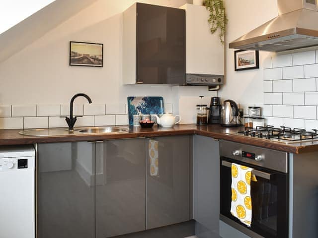 Kitchen | 103B Cavendish, Herne Bay