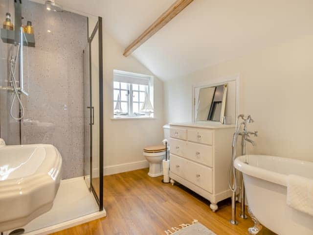 First floor Bathroom | Abbey Barn Farmhouse, Barton Bendish, near Kings Lynn