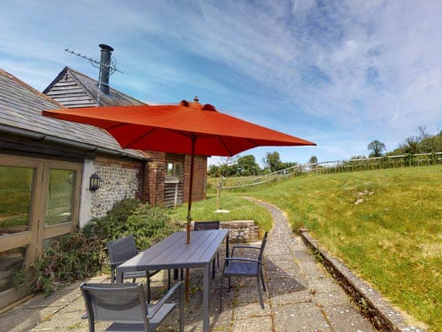 Sitting-out-area | The Bull Pen - Compton Farm Cottages, Compton, near Chichester