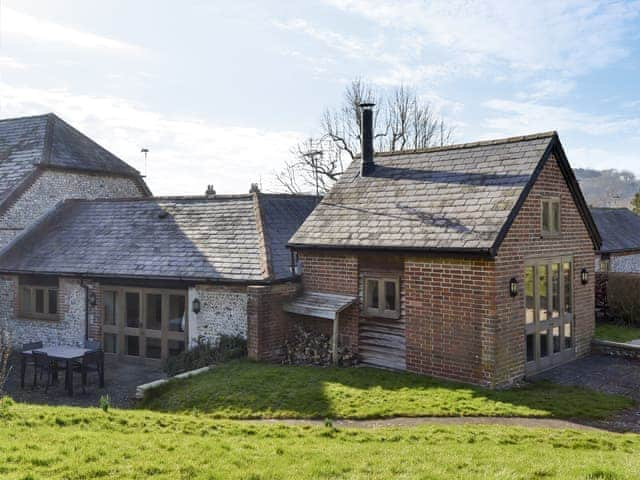 Exterior | The Bull Pen - Compton Farm Cottages, Compton, near Chichester