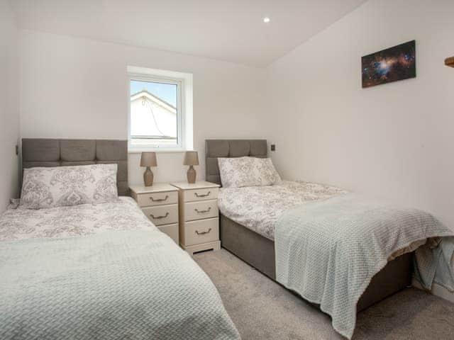 Twin bedroom | Hernmargh Skiber, Langford Hele, near Marhamchurch