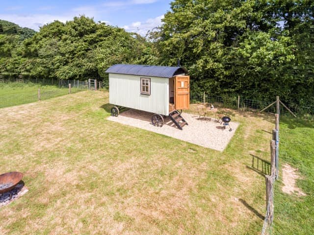 Buttercup Hut, Chiddingly