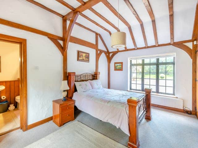 Double bedroom | Gardeners Cottage, Brentwood