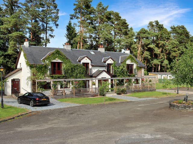 Exterior | Family Lodge No.4 - Atholl Palace Holidays, Pitlochry