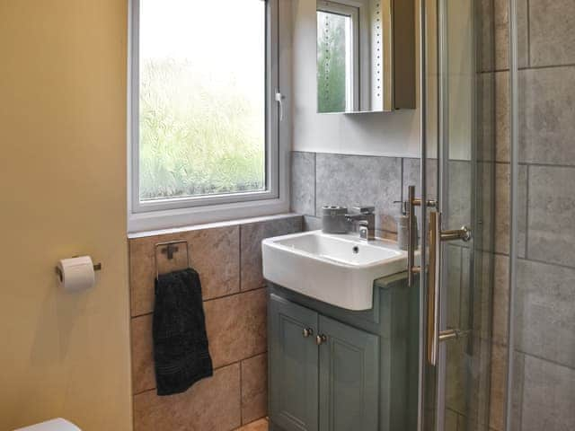 Bathroom | Garden Studio, Little Polgooth, near St Austell