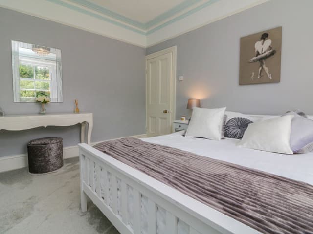 Double bedroom | Serenity Valley, Berrynarbor-Ilfracombe