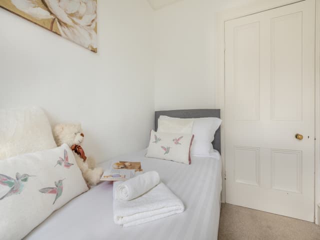 Single bedroom | Serenity Valley, Berrynarbor-Ilfracombe