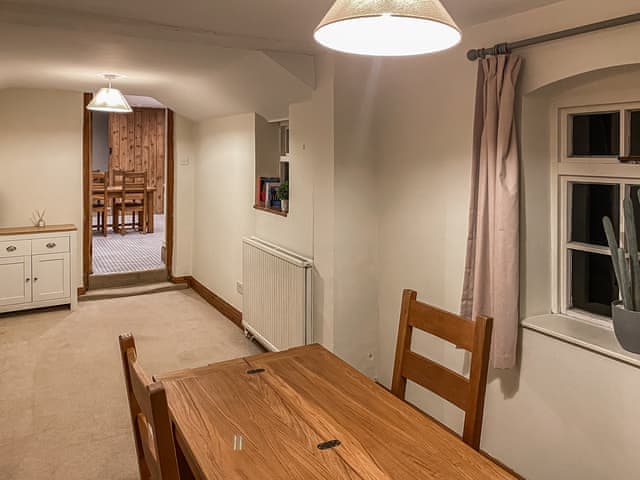 Dining room | Leadenporch Farm Cottage, Deddington