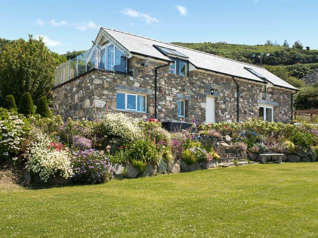 Ty Gan y Mor - Morfa Nefyn Holiday Cottages, Nefyn, Llyn Peninsula