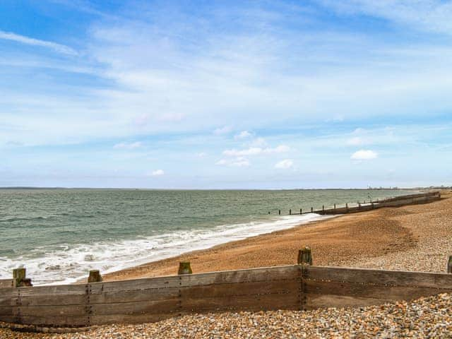 Surrounding area | St Elmo, Hayling Island