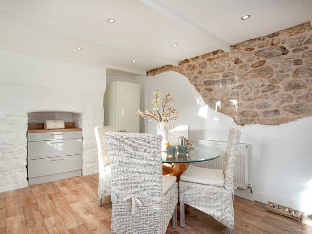 Dining Area | Harlequin Cottage, St Austell