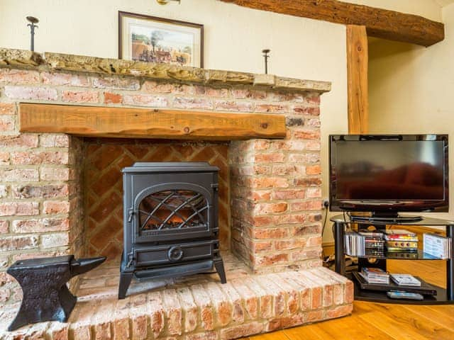 Living room | Anvil Cottage - Grimblethorpe Hall, Louth