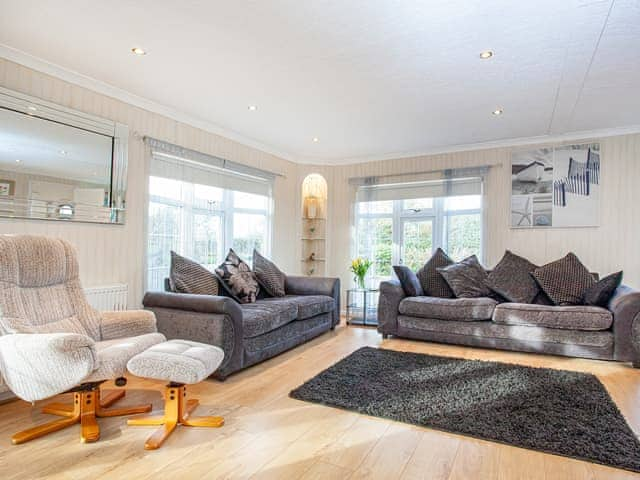 Living room/dining room | Red Post Lodge, Launcells, near Bude