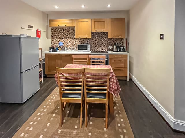 Kitchen | Ringinglow Toy Cottage, Ringinglow, near Sheffield