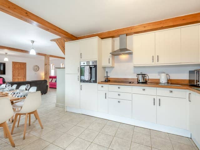 Well equipped kitchen | Waters Reach, Pentney