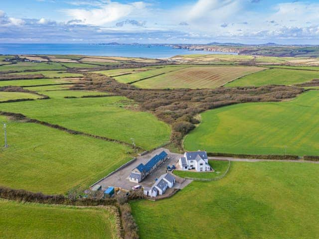 Grassholm Cottage - Newgale Holiday Cottages, Roch, near Haverfordwest