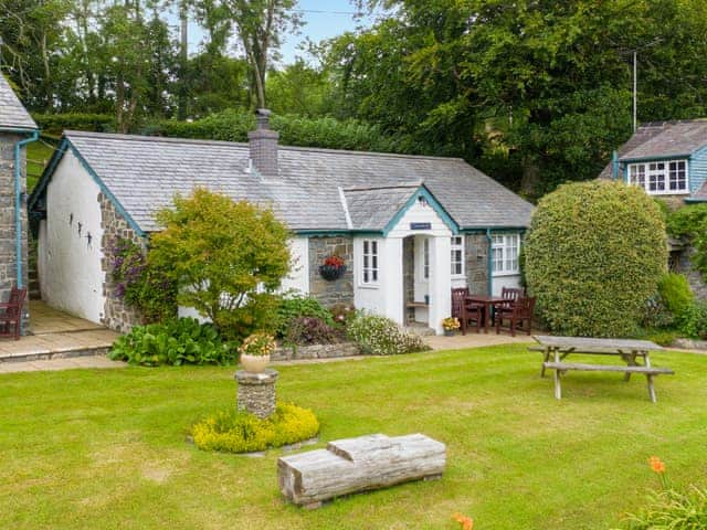 Churn Cottage, New Quay