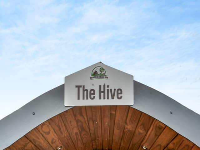 Exterior | The Hive - Brookfields Holiday Farm, Church Broughton, near Derby